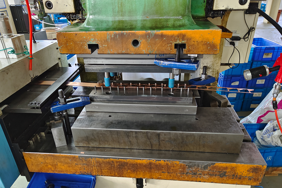 零件小批量冲压加工，怎么更划算？